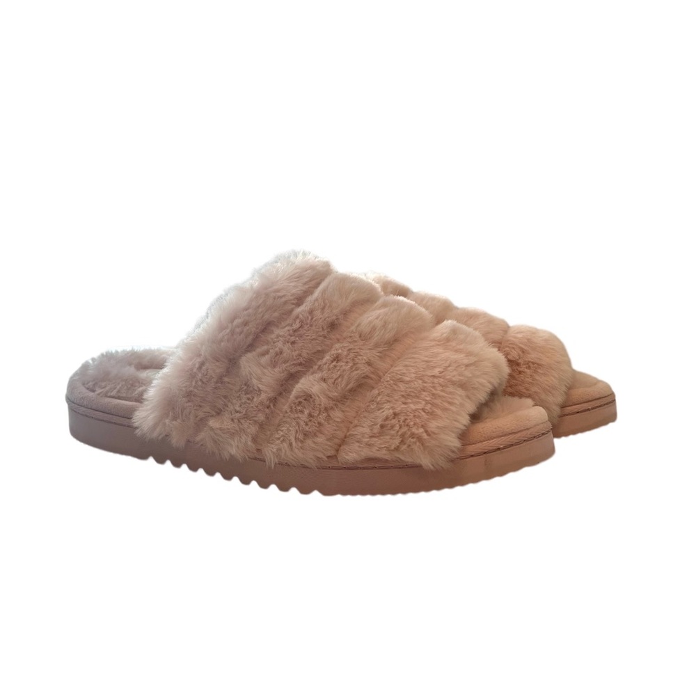 Women’s slippers, new with tag, size 9-10
